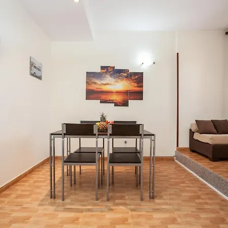 Apartment Apartamento Domingo *